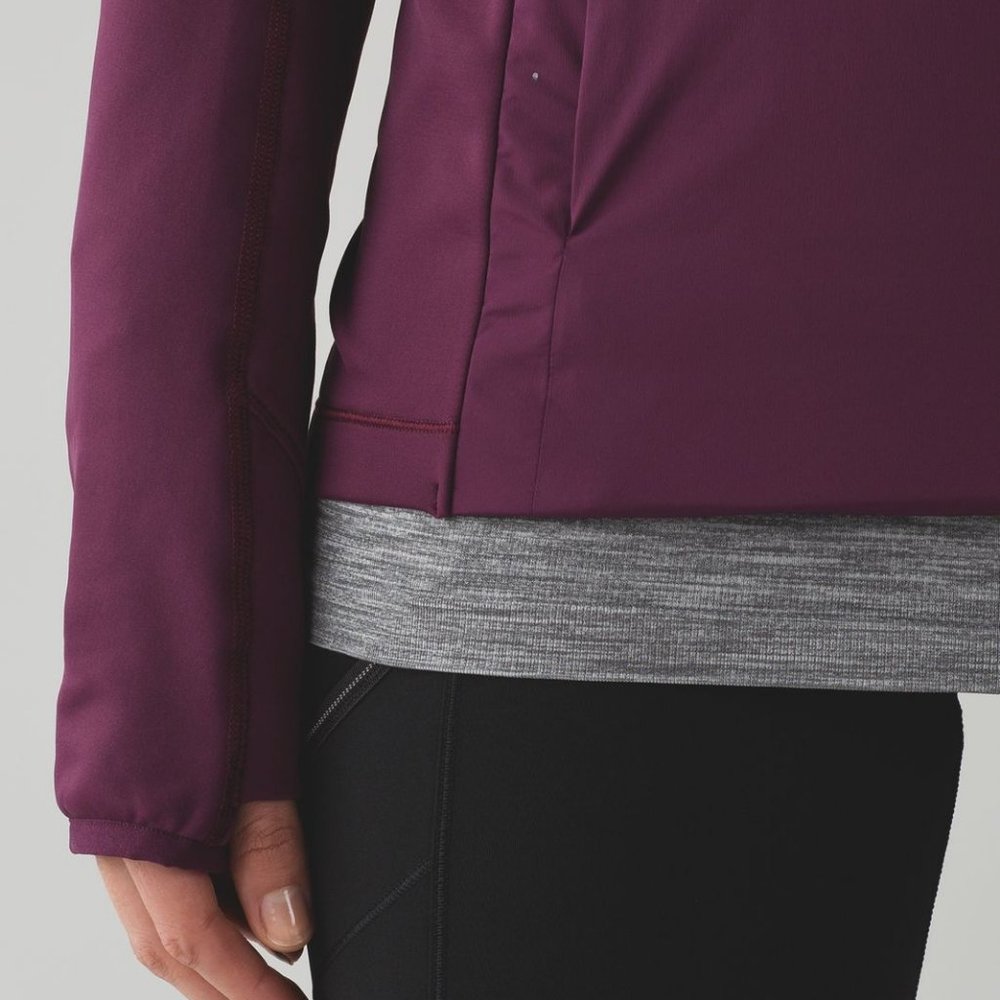 Lululemon Run For Cold Pullover Plum - image 5